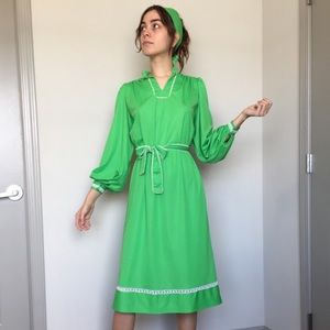 1960-70s Handmade bright green shift dress 3pc.